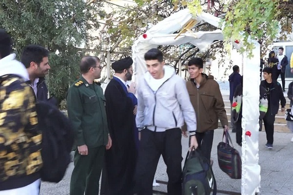 اعزام دانش آموزان به اردوی راهیان نور