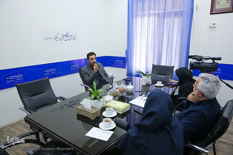 سید عمران موسوی گرمارودی، نویسنده کتاب «دفاع از حضرت فاطمه زهرا(س)»