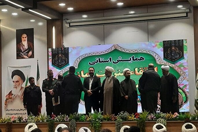 همایش استانی «ارتقای منزلت نماز» در سمنان برگزار شد