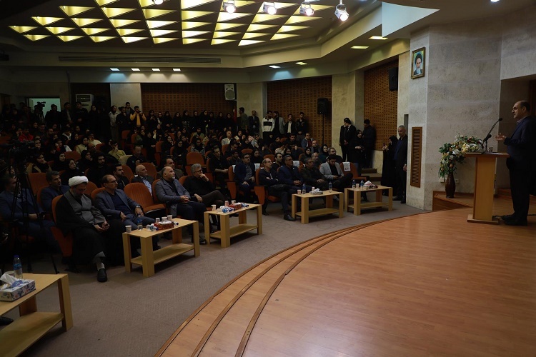 آیین گرامیداشت روز دانشجو در دانشگاه گیلان برگزار شد