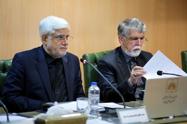 از اشک کتاب بر شهادت بانوی بی‌نشان تا استقبال شاعران از غزل مقام معظم رهبری