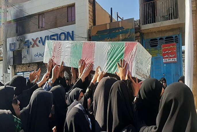 پیکر مطهر ۷ شهید گمنام در سیستان‌و‌بلوچستان تشییع شد