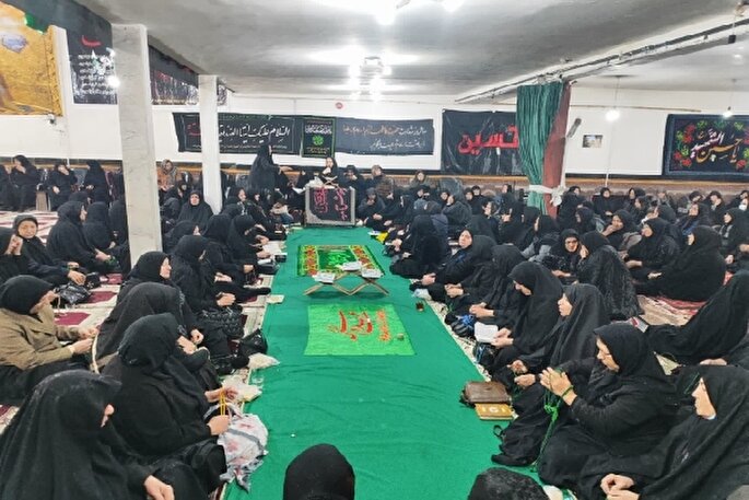 آیین عزاداری شام شهادت حضرت زهرا(س) در اردبیل برگزار شد
