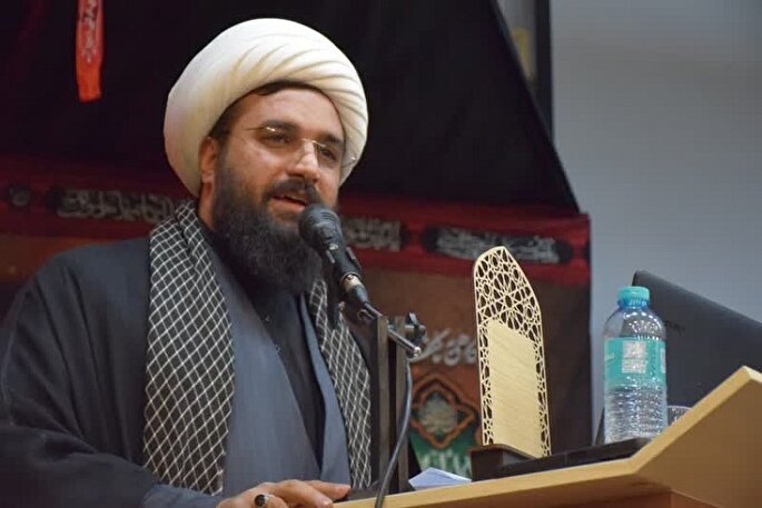 هیئت‌های مذهبی کانون‌ جهاد تبیین هستند