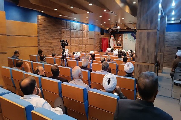 آغاز آیین افتتاح نمایشگاه دستاوردهای پژوهشی و فناوری دفتر تبلیغات اسلامی قم