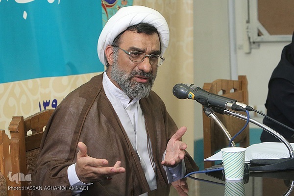 وجود رویکرد حکمرانی نخبگانی مردمی در شورای عالی انقلاب فرهنگی
