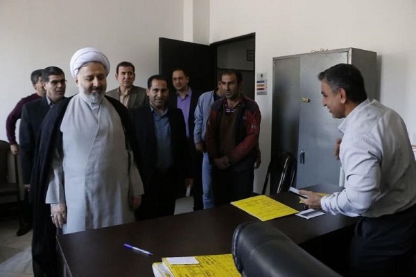 حجت‌الاسلام والمسلمین سعید بازدید حجت‌الاسلام شهواری رئیس‌کل دادگستری لرستان از  از دادگاه صلح خرم‌آباد، رئیس‌کل دادگستری لرستان