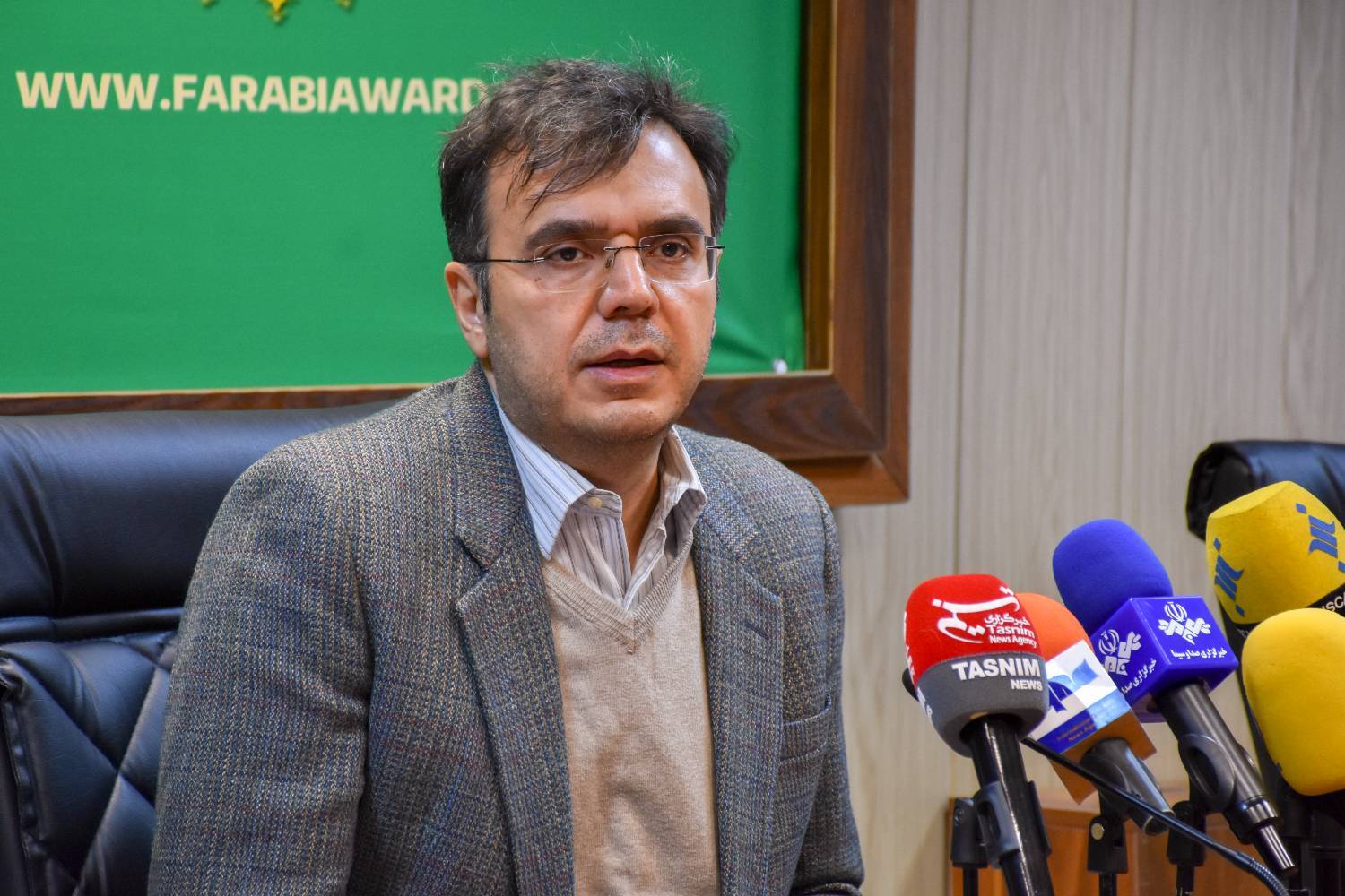 وحید شالچی وحید شالچی