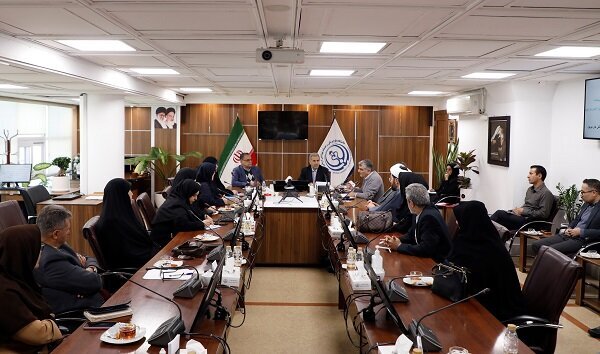 نشست قرارگاه جوانی جمعیت دانشگاه علوم پزشکی شیراز