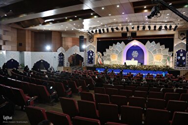 فیلم | اجرای دو شرکت‌کننده رشته حفظ ۲۰ جزء در هفتمین روز مسابقات سراسری قرآن کریم