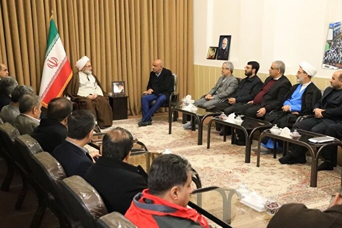 اصلاح الگوی مصرف انرژی باید در جامعه اسلامی فرهنگ‌سازی شود