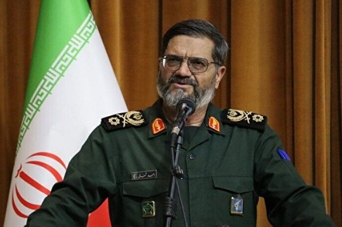 شهدای بسیجی مایه افتخار ملت هستند