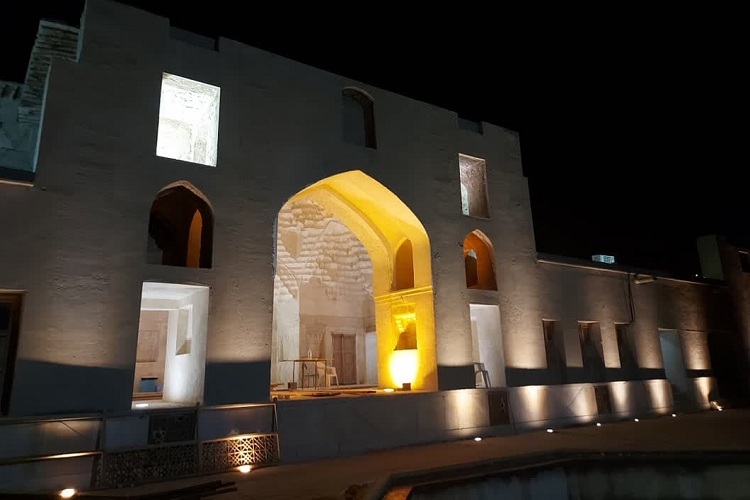 مجموعه تاریخی باغ نشاط لارستان