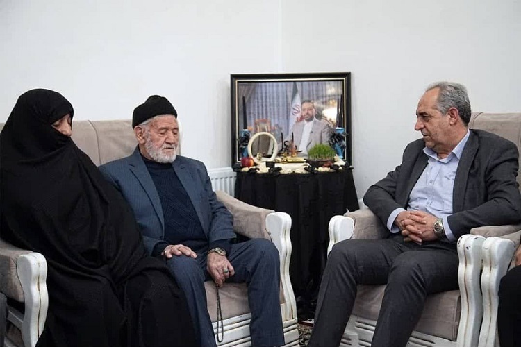 خانواده شهید مالک رحمتی