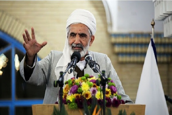 فایق رستمی، امام جمعه سنندج