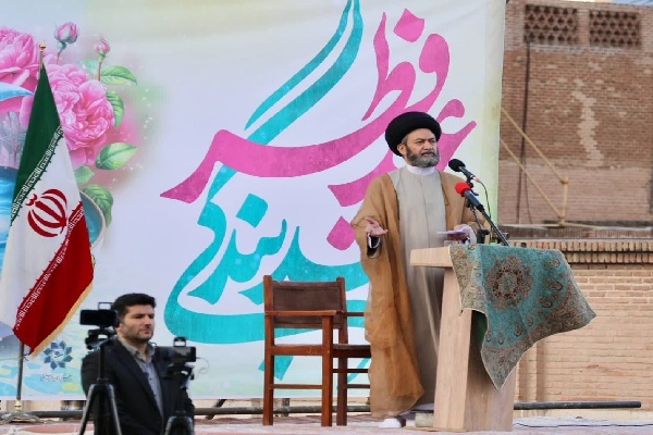 امت اسلامی بیش از هر زمان نیازمند وحدت است