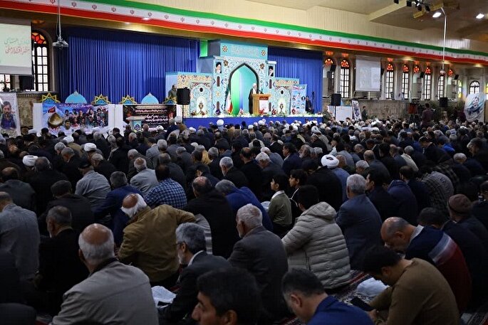 ایران اسلامی زیربار خواسته‌های غیرقانونی آمریکا نخواهد رفت 