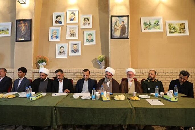 هنر بیانگر نیازها و مسائل جامعه است