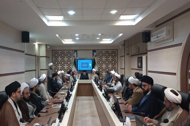 ارسال/ محتوای کوتاه قرآنی و سبک زندگی؛ بهترین منبع برای تبلیغ در خارج کشور ارسال/ محتوای کوتاه قرآنی و سبک زندگی؛ بهترین منبع برای تبلیغ در خارج کشور