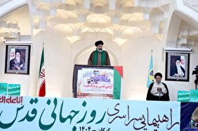 ایران‌ مدافع جبهه حق و یاور مظلومان است