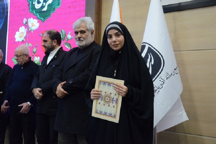 مهری هاشم زاده، خبرنگار ایکنا