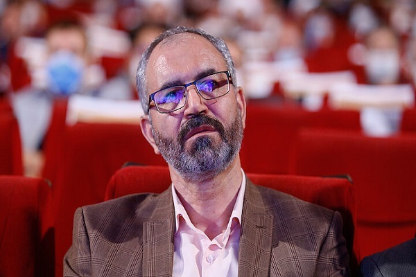 آماده انتشار برای صبح پنجشنبه 11 دی ماه/////سردار سلیمانی نمونه متجلی ارزش‌های پُربسامد و هویت‌بخش انقلاب اسلامی استیاهمه ناگفته‌های سرداردل‌ها از زبان محسن مومنی‌شریف