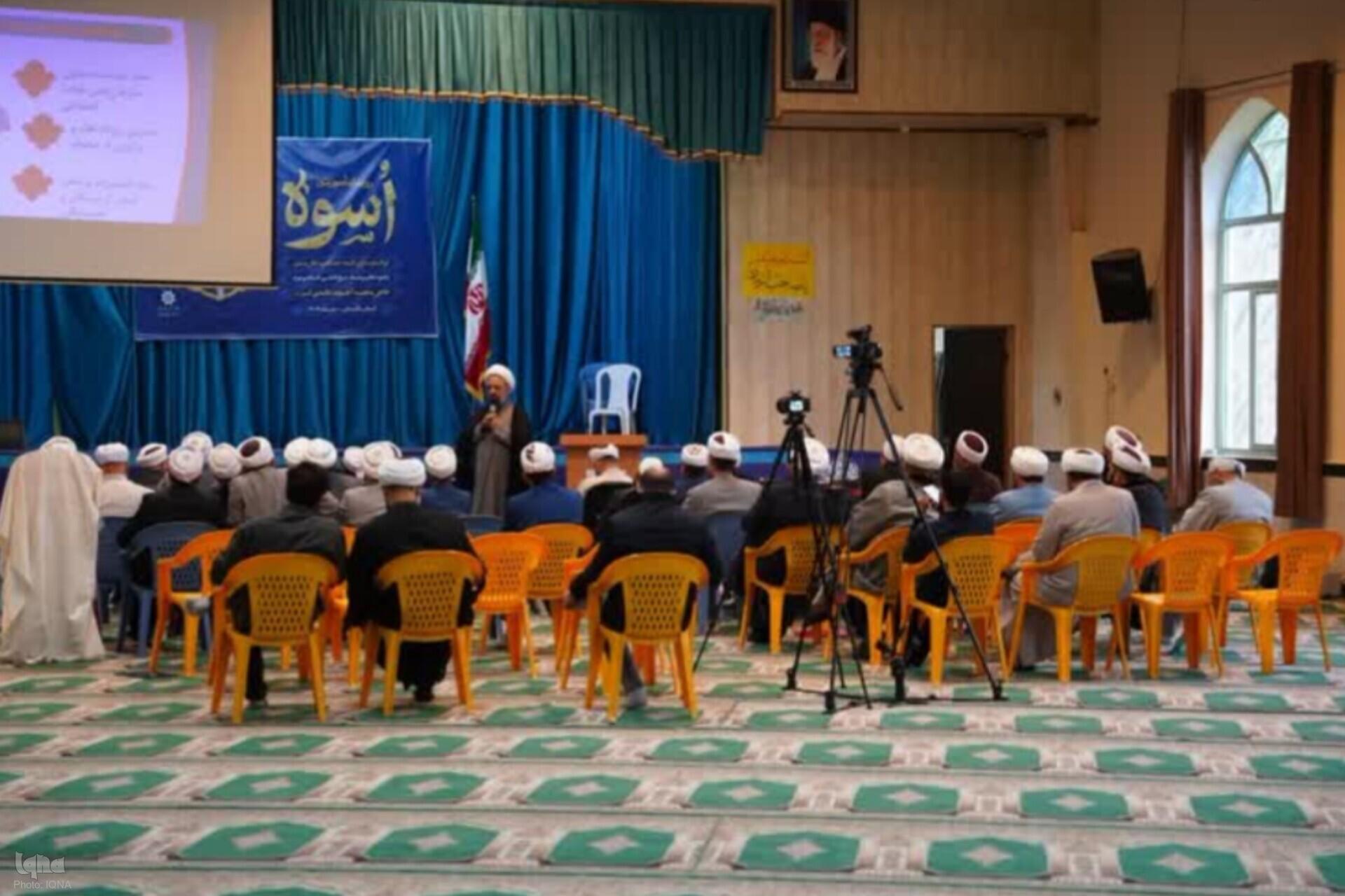 دوره توامندسازی امامان جماعت اهل سنت در گلستان دوره توامندسازی امامان جماعت اهل سنت در گلستان