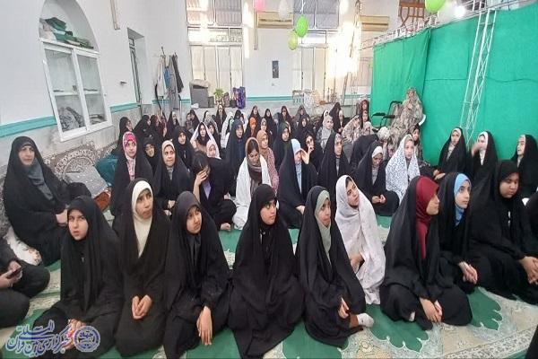 حضور امامجمعه هادیشهر در جمع معتکفان مسجد صاحبالزمان(عج) حضور امامجمعه هادیشهر در جمع معتکفان مسجد صاحبالزمان(عج)