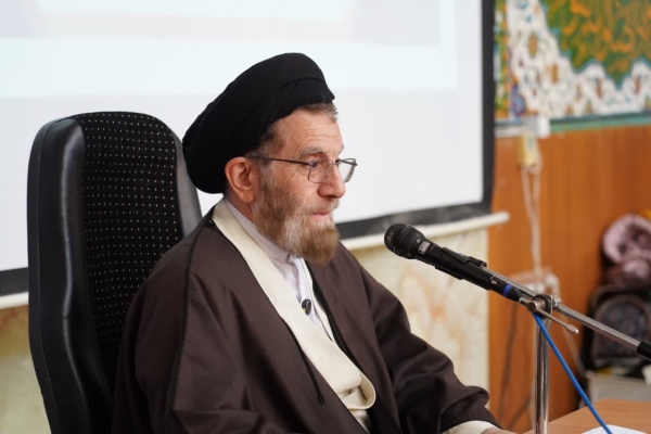 حجت‌الاسلام والمسلمین سیداحمدرضا نماینده ولی فقیه در لرستان