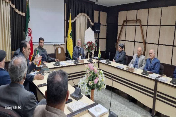 نشست قرآنی کارگزاران حج و زیارت کاشان