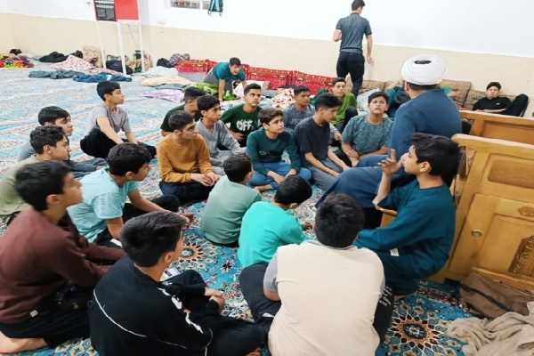 اعتکاف دانش آموزی استان کرمان