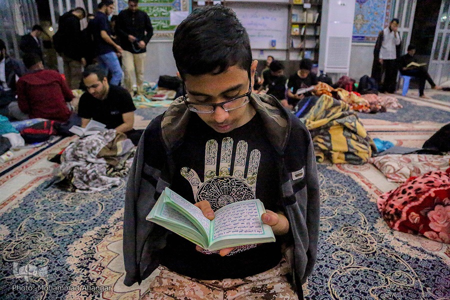 اعتکاف جوانان