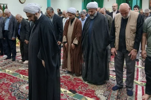 امام جمعه نور در جمع معتکفین مسجد جامع رویان حضور یافت