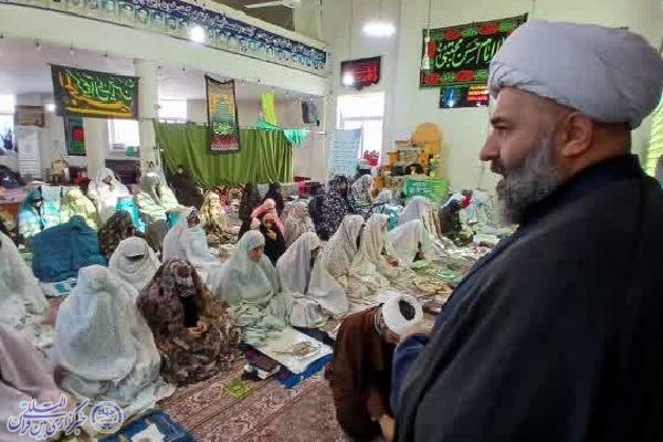 امام جمعه نور: قدر لحظات نورانی خلوت با خدا را بدانید امام جمعه نور: قدر لحظات نورانی خلوت با خدا را بدانید