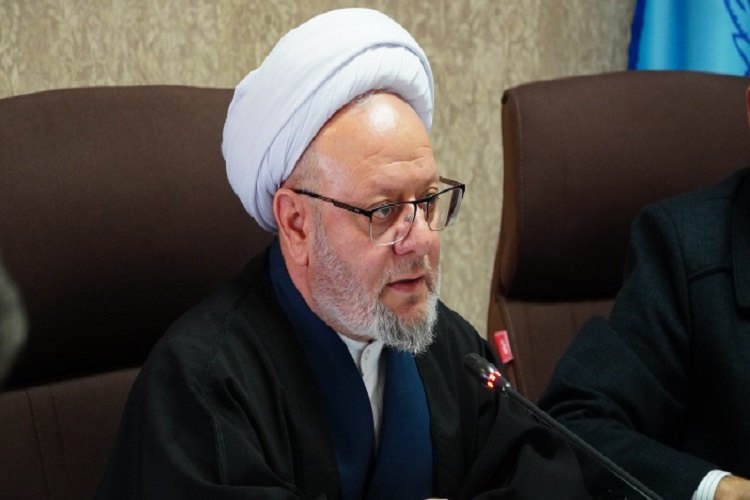 حجت الاسلام اسکندری، رئیس شورای هماهنگی تبلیغات اسلامی آذربایجان شرقی