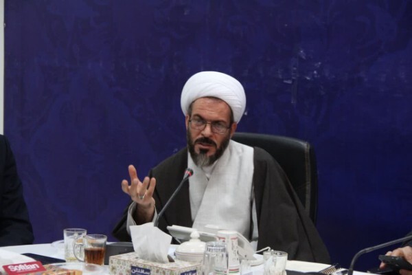 حجت‌الاسلام رضا حقیان، رئیس شورای هماهنگی ائمه جمعه لرستان