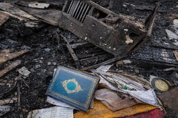 آتش زدن فروشگاه قرآن و ادعیه در بجنورد