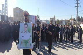 فیلم | تشییع پیکر ستوان یکم شهید «محمود حقیقت» در زاهدان