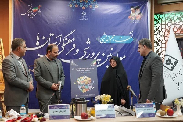 محمود تنها، معاون پرورشی و فرهنگی مازندران،