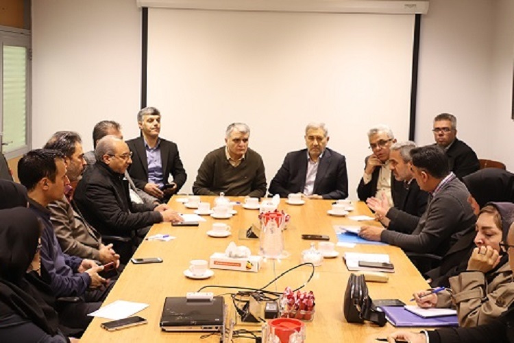 نشست ستاد مدیریت بحران دانشگاه علوم پزشکی شیراز