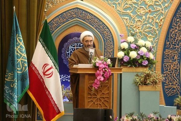 حجت الاسلام رضایی اصفهانی، استاد تمام جامعه المصطفی العالمیه