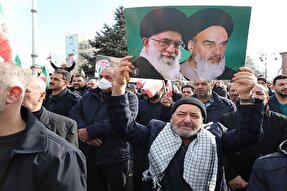 زور و تزویر ویژگی‌های بارز دشمن است