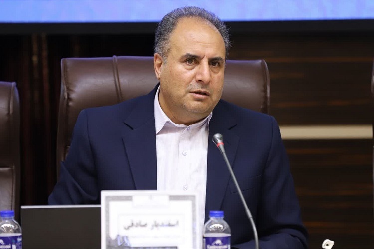 اسفندیار صادقی، مدیرکل آموزش و پرورش آذربایجان شرقی اسفندیار صادقی، مدیرکل آموزش و پرورش آذربایجان شرقی