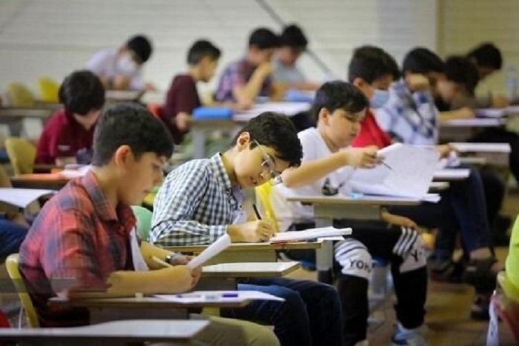 امتحانات دانش‌آموزان