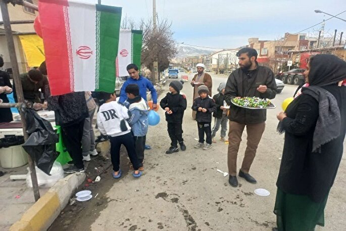 فیلم | شادی مردم سروآباد در عید مبعث