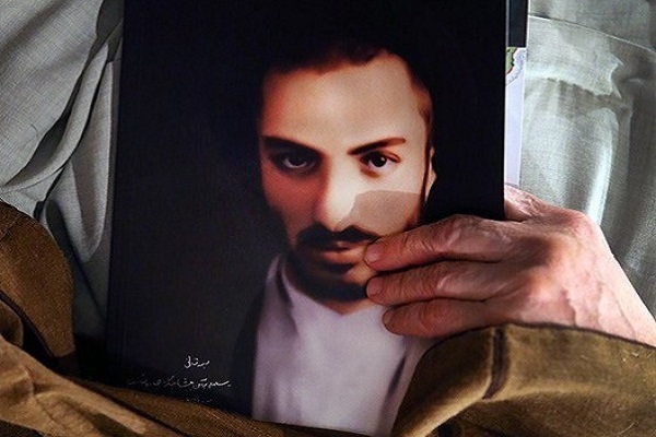 هنوز آماده نیست////آماده انتشار برای یکشنبه 28 دی ماه/////آتش مبارزه با ظلمی که شهید نواب صفوی روشن کرد خاموش شدنی نیست + صوت
