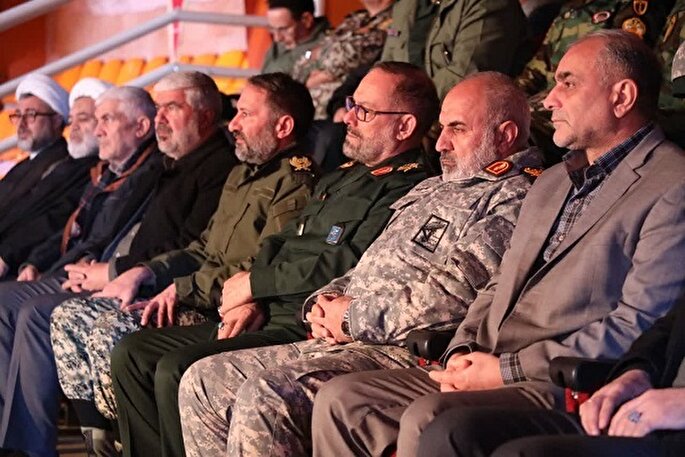 وحدت ملی انقلاب را مقابل توطئه‌ها بیمه می‌کند