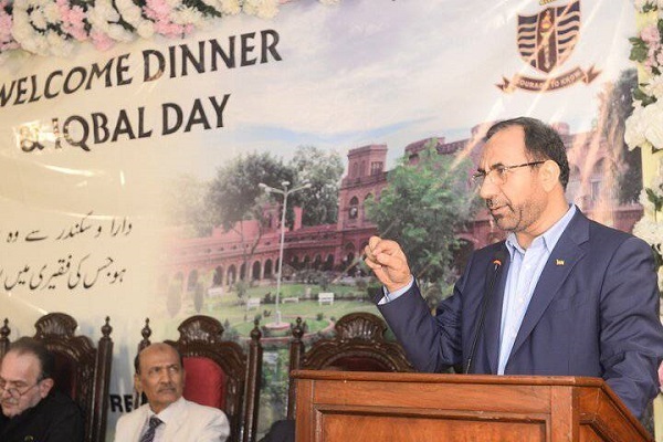 ارسالی///// برنامه پوششی ارسال صبح پنجشنبه یا زودتر////// «مقاومت» نه موضعی نظامی که شیوه‌ای اخلاق‌محور برای زیستن است