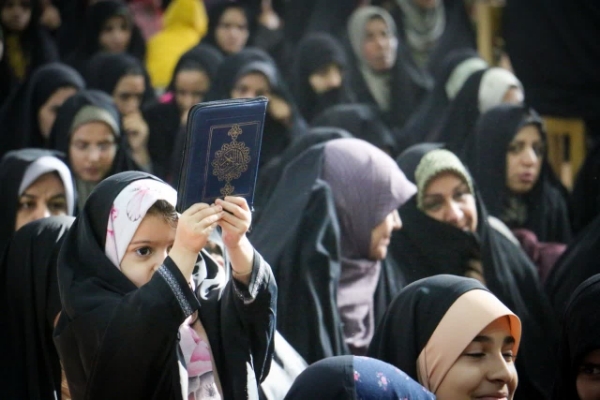 جشن تولد قرآن در میبد