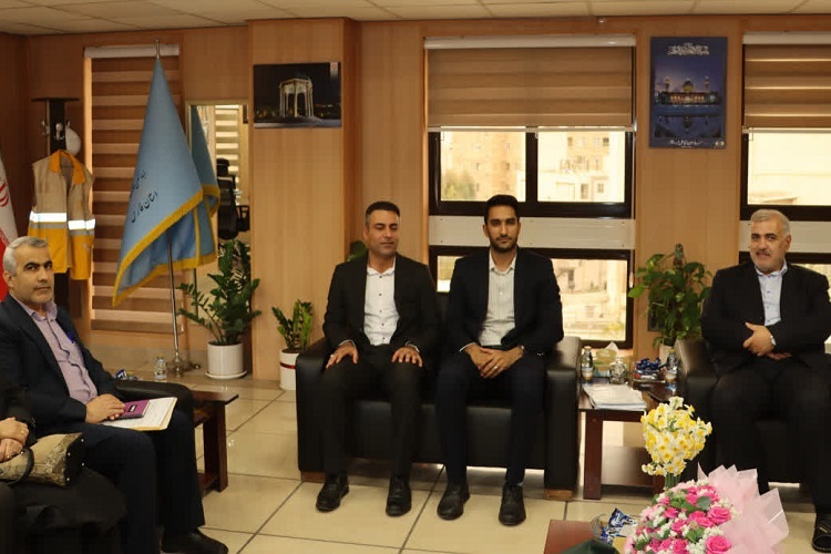 دیدار سرپرست بنیاد مسکن فارس با فرمانداران شهرستان های جنوب فارس